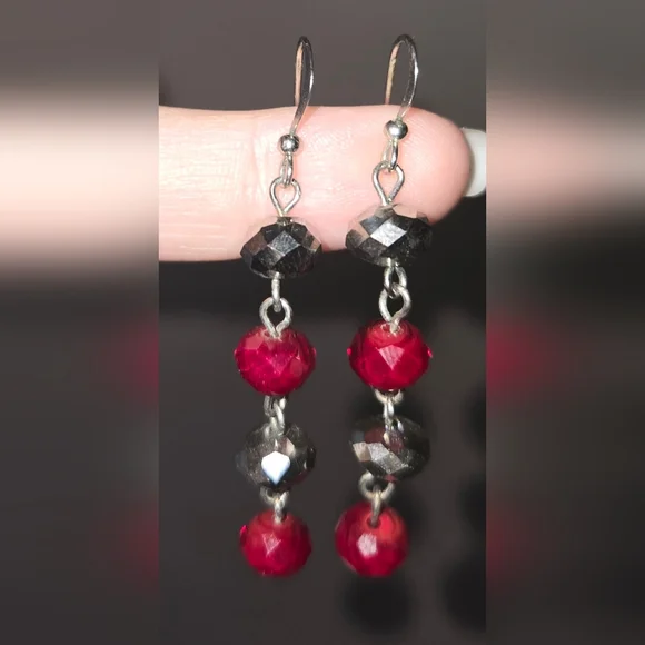 Silver and Red Beaded Dangle Earrings - Picture 5 of 5